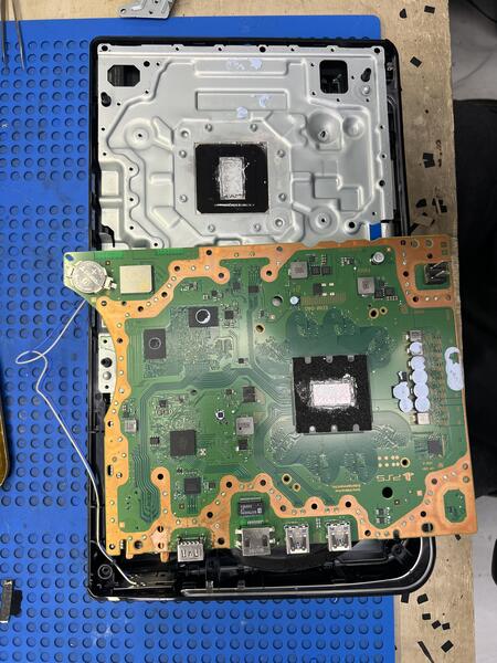 playstation 5 overheating repair valencia east campus